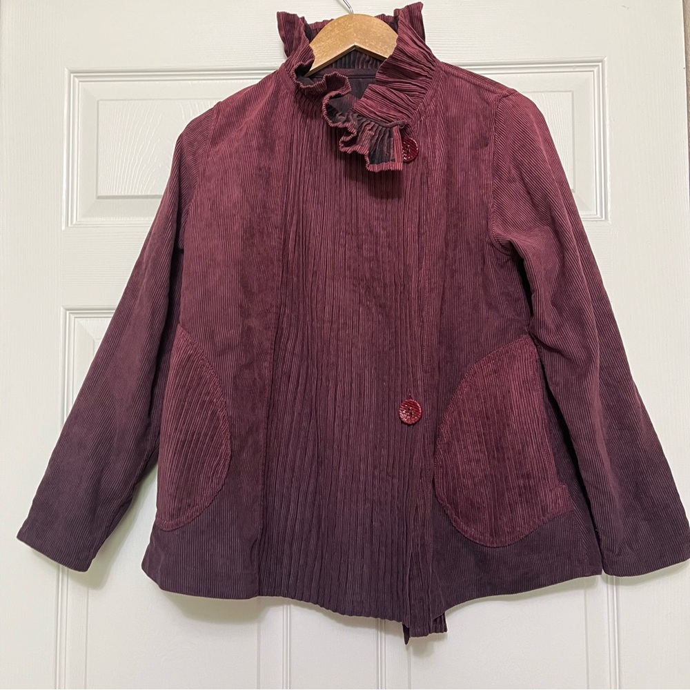 LINDI High Neck Reversible Jacket Dark Cherry Red Black Floral Ruffle Size Small